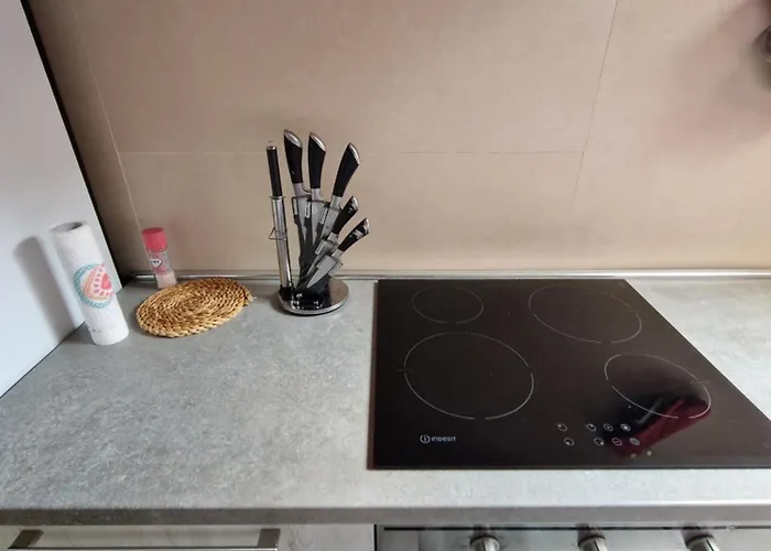 Maisons De דירה *