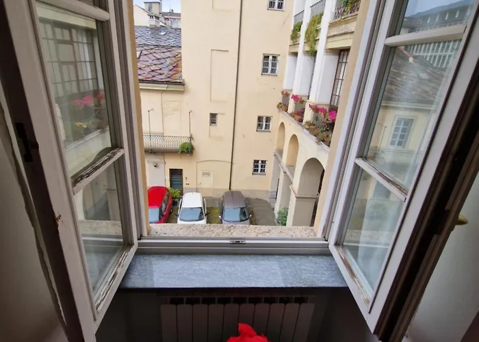 Maisons De דירה אאוסטה