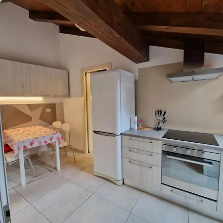 Maisons De Appartamento