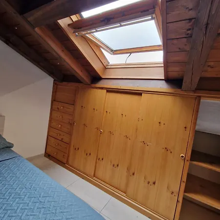Maisons De *